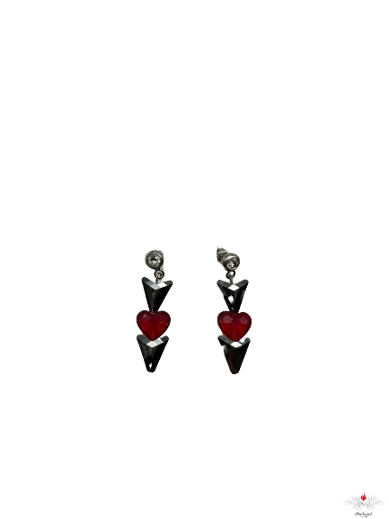 Orecchini cuore-freccia in Swarovski