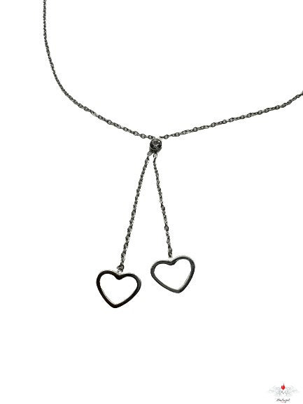Girocollo con doppio cuore e strass acciaio