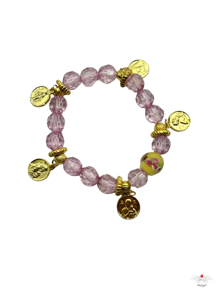 Bracciale vetro con medaglie dorate